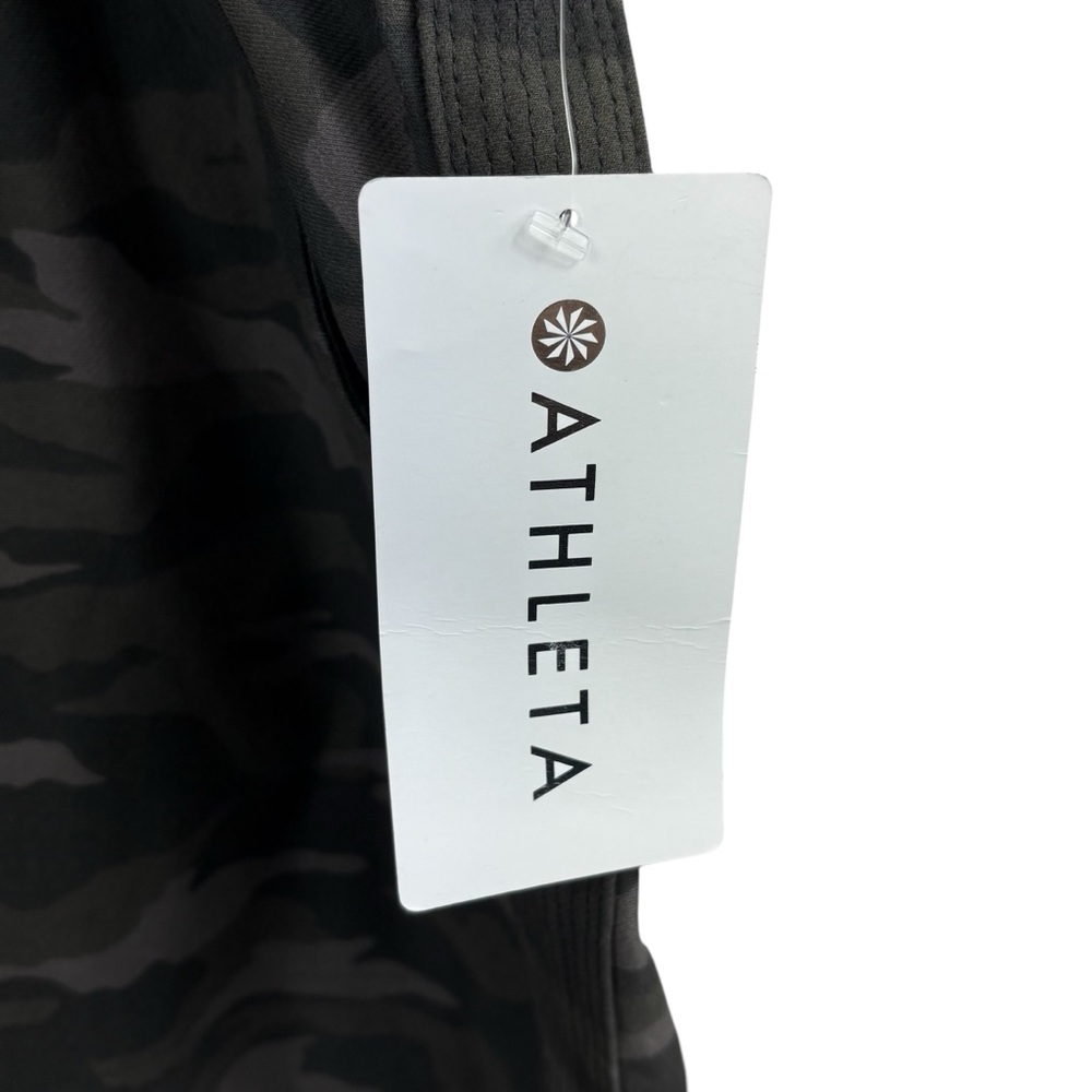 NWT Women's Athleta Camo Farallon Semi-Fitted Organic Cotton Shorts 0301 - Picture 3 of 8